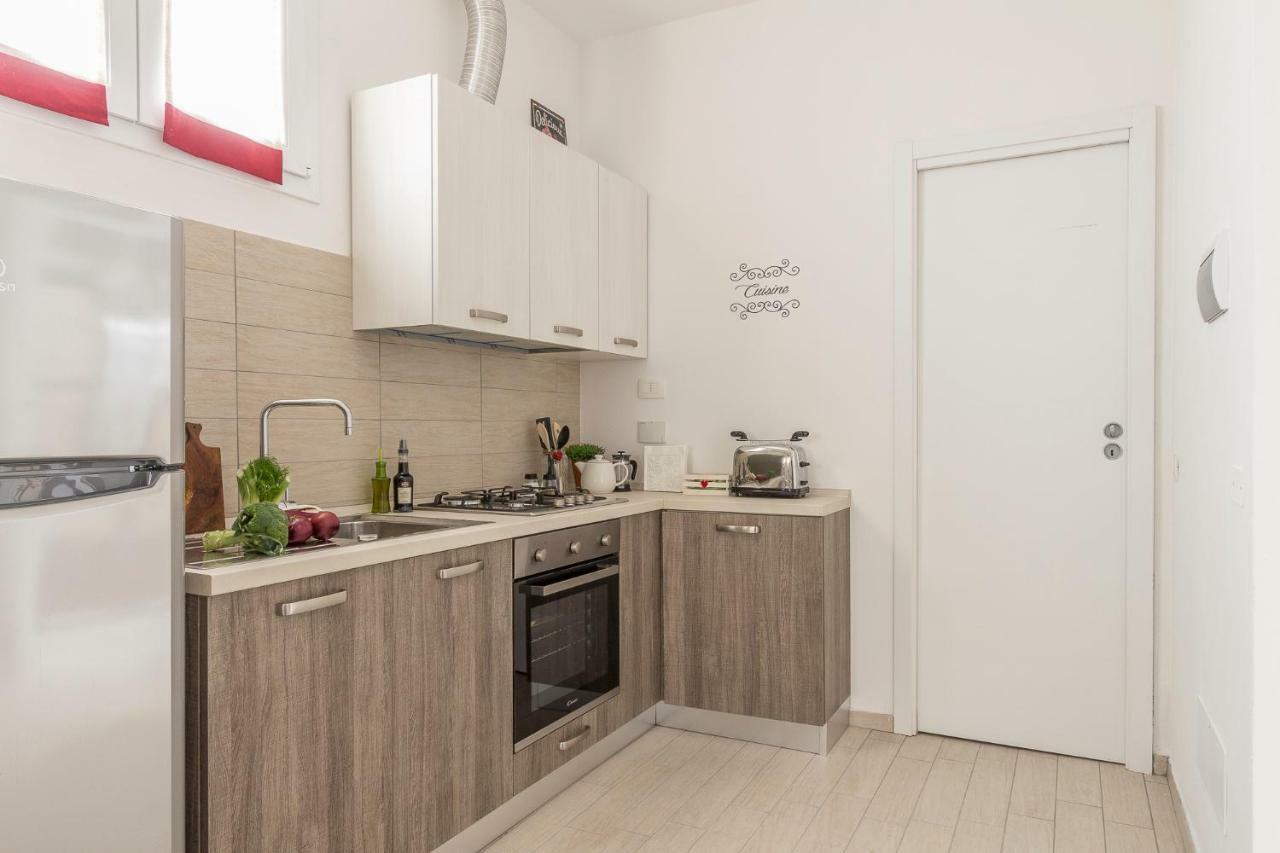 Emma & Olga Apartments -In The City Centre- Φλωρεντία Εξωτερικό φωτογραφία
