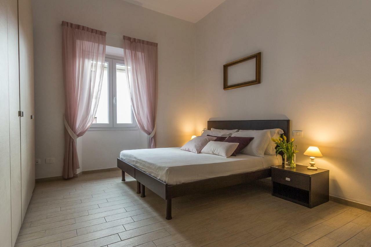 Emma & Olga Apartments -In The City Centre- Φλωρεντία Εξωτερικό φωτογραφία